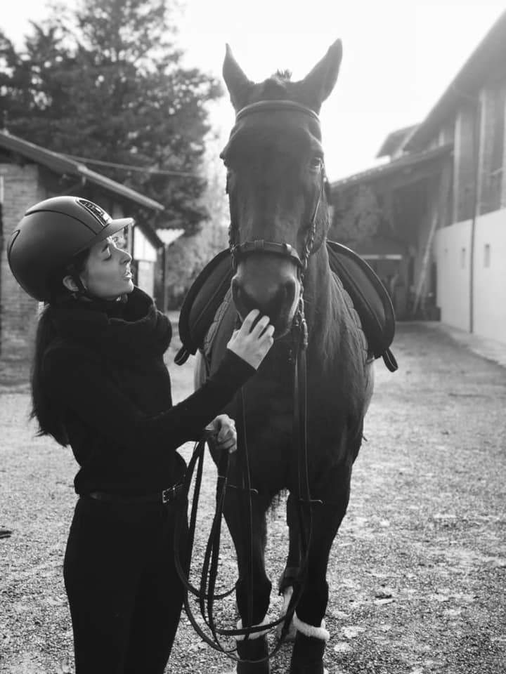 elena istruttrice con cavallo